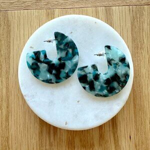 Blue Tortoise Shell Semi-Translucent Resin Hoop Earrings